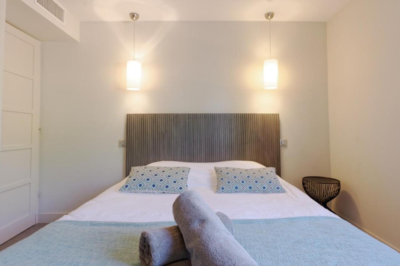 Private Furnished Apartment With All Comfort Has A Garden In A Green Space Meyreuil Eksteriør billede