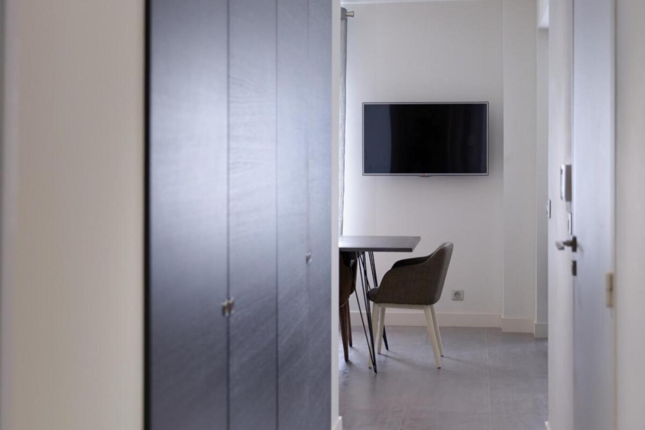 Private Furnished Apartment With All Comfort Has A Garden In A Green Space Meyreuil Eksteriør billede